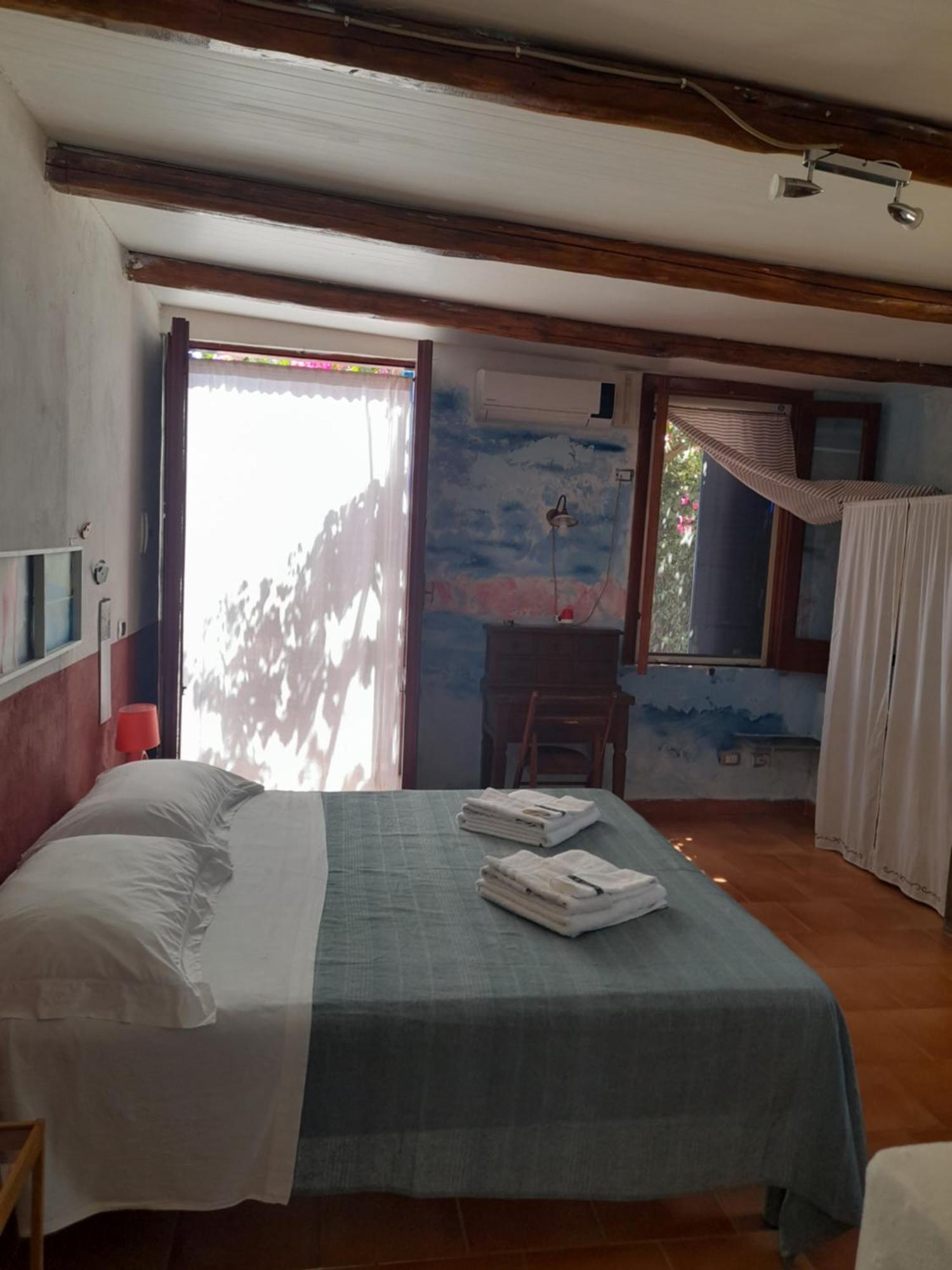 Villino Miraglia Lingua Exterior foto